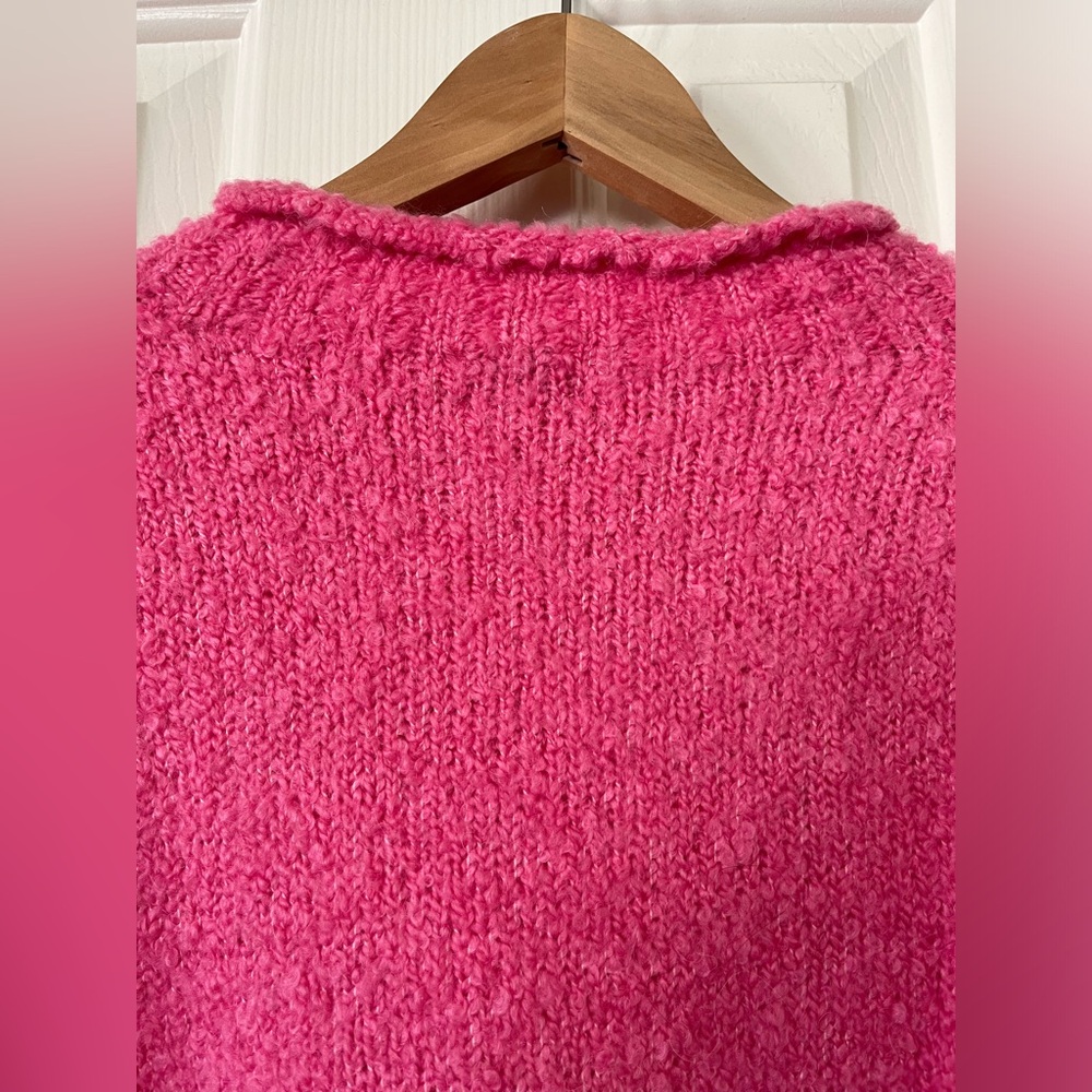 J. Crew super soft bright pink sweater, size XS and NWT - Picture 7 of 7